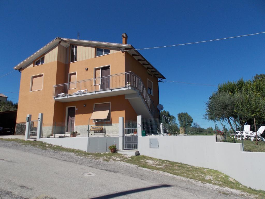 Il Borghetto Appartement San Lorenzo in Campo Buitenkant foto