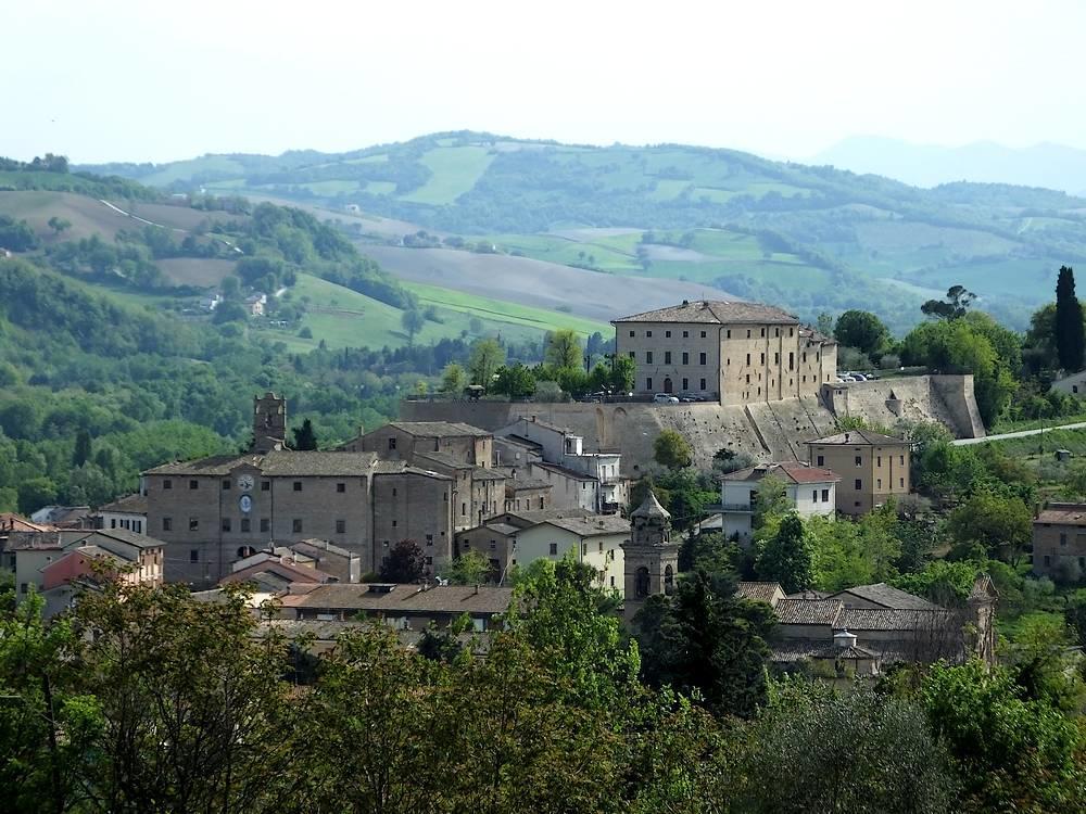 Il Borghetto Appartement San Lorenzo in Campo Buitenkant foto